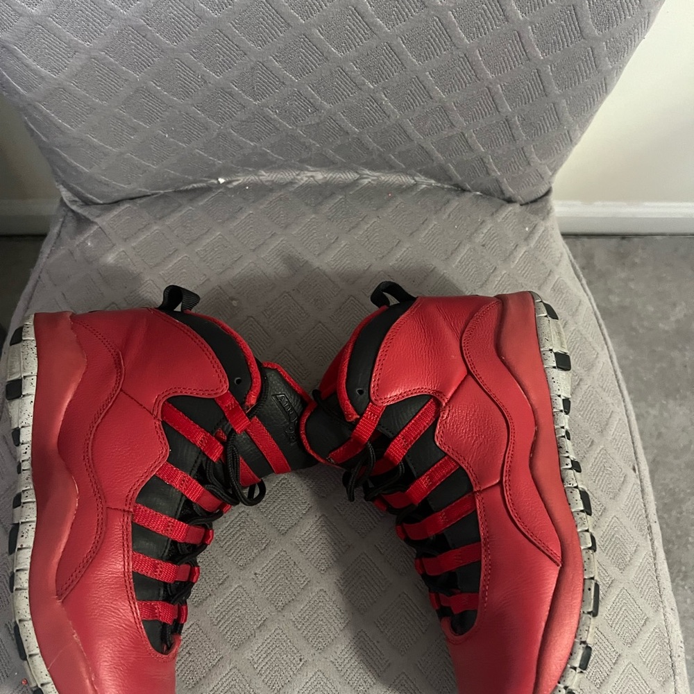 Jordan 10 - Picture 4 of 6